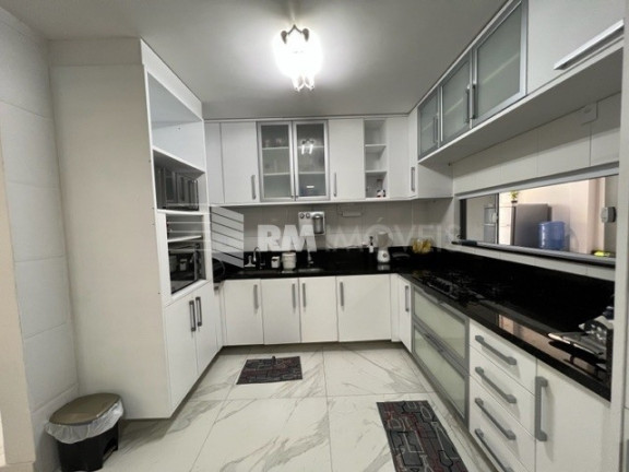 Imagem Casa de Condomínio com 5 Quartos à Venda, 230 m² em Itapuã(pedra Do Sal) - Salvador Imagem Casa de Condomínio com 5 Quartos à Venda, 230 m² em Itapuã(pedra Do Sal) - Salvador