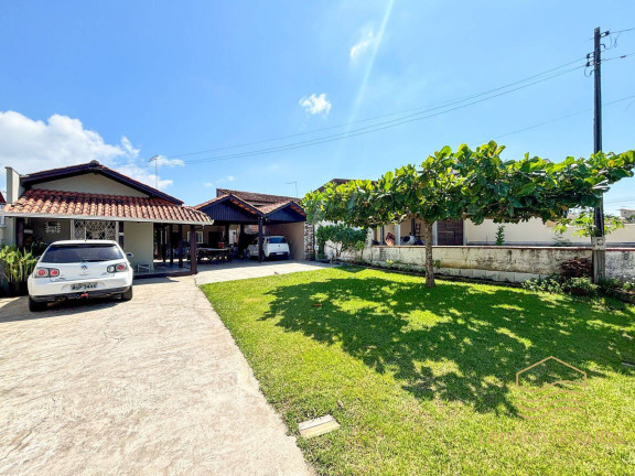 Imagem Casa com 3 Quartos à Venda, 160 m² em Salinas - Balneário Barra Do Sul Imagem Casa com 3 Quartos à Venda, 160 m² em Salinas - Balneário Barra Do Sul