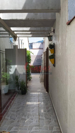 Imagem Casa com 4 Quartos à Venda, 300 m² em Indaiá - Caraguatatuba Imagem Casa com 4 Quartos à Venda, 300 m² em Indaiá - Caraguatatuba