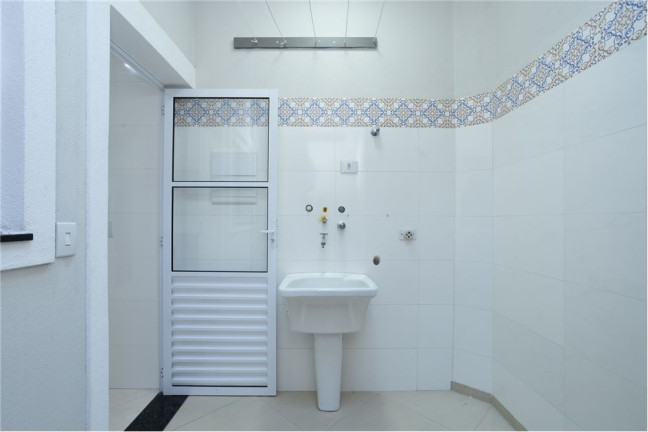 Imagem Casa com 2 Quartos à Venda,  em Vila Irmãos Arnoni - São Paulo