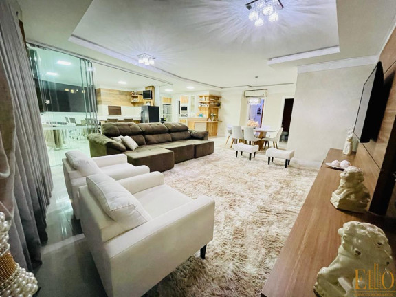 Foto do imóvel Apartamento com 3 Quartos à Venda, 154 m² em Meia Praia - Itapema