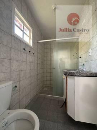 Imagem Casa de Condomínio com 2 Quartos à Venda, 95 m²