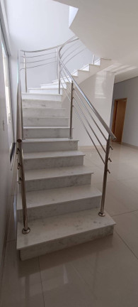 Imagem Casa com 3 Quartos à Venda, 253 m² em Setor Sul Jamil Miguel - Anápolis