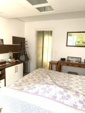 Imagem Apartamento com 3 Quartos à Venda, 151 m² em Centro - Balneário Camboriú Imagem Apartamento com 3 Quartos à Venda, 151 m² em Centro - Balneário Camboriú
