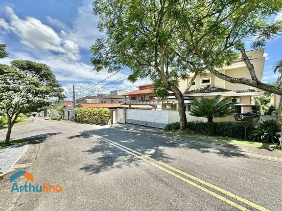 Imagem Casa com 4 Quartos à Venda ou Locação, 358 m² em Fazendinha - Carapicuíba