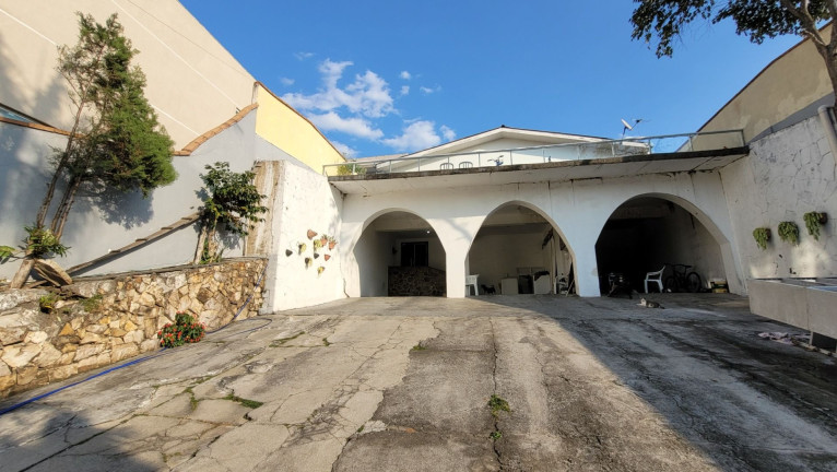 Imagem Casa com 4 Quartos à Venda,  em Portão - Curitiba