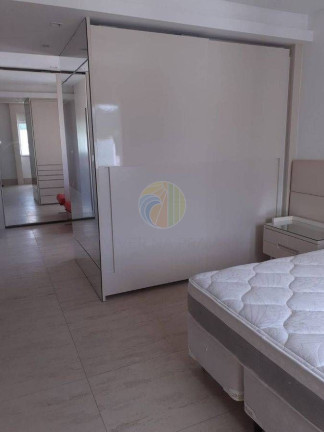 Imagem Cobertura com 3 Quartos à Venda, 234 m² em Pioneiros - Balneário Camboriú Imagem Cobertura com 3 Quartos à Venda, 234 m² em Pioneiros - Balneário Camboriú