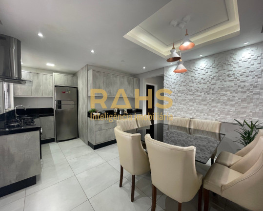 Imagem Casa com 3 Quartos à Venda, 150 m² em São Marcos - Joinville