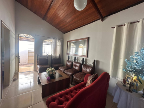 Imagem Casa com 3 Quartos à Venda, 584 m² em Santa Terezinha De Minas - Itatiaiuçu