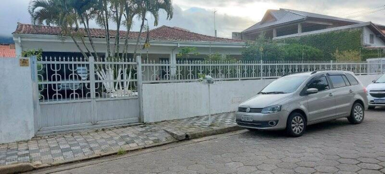 Casa com 3 Quartos à Venda, 800 m² em Centro - Peruíbe