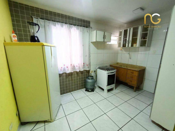 Kitnet com 1 Quarto à Venda, 27 m² em Mirim - Praia Grande