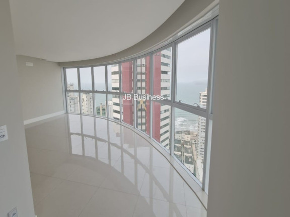Imagem Imóvel com 4 Quartos à Venda, 131 m² em Centro - Balneário Camboriú