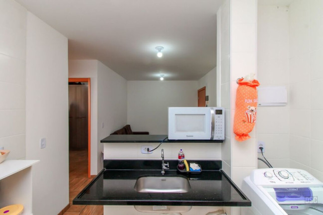 Imagem Imóvel com 2 Quartos à Venda, 40 m² em Vila Nova - Porto Alegre Imagem Imóvel com 2 Quartos à Venda, 40 m² em Vila Nova - Porto Alegre