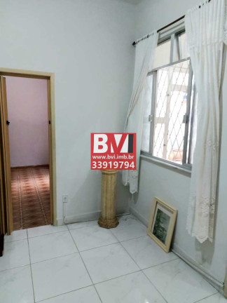 Imagem Casa com 2 Quartos à Venda, 130 m² em Vila Da Penha - Rio De Janeiro Imagem Casa com 2 Quartos à Venda, 130 m² em Vila Da Penha - Rio De Janeiro