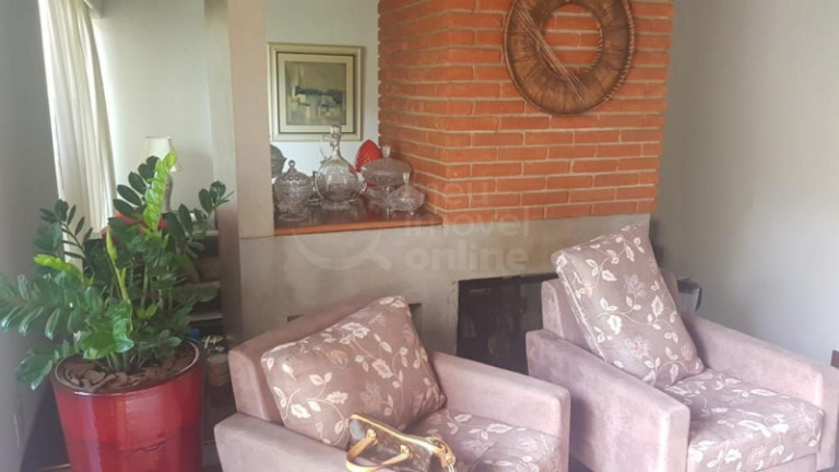 Imagem Casa de Condomínio com 4 Quartos à Venda, 470 m²