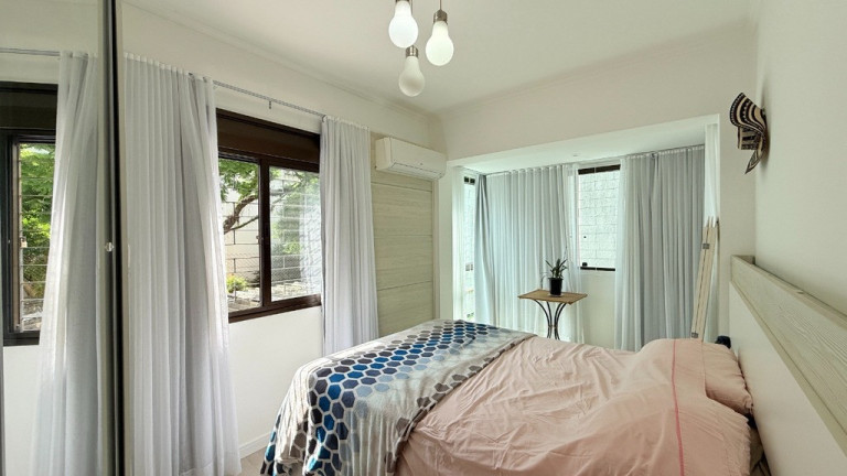 Imagem Apartamento com 2 Quartos à Venda, 78 m² em Rio Branco - Porto Alegre