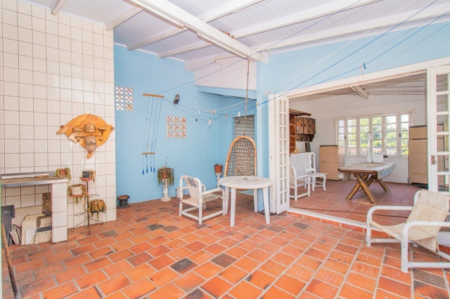 Imagem Casa com 3 Quartos à Venda, 336 m² em São Sebastião - Porto Alegre