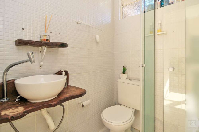 Imagem Imóvel com 2 Quartos à Venda, 51 m² em Cristal - Porto Alegre