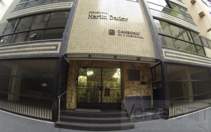 Imagem Apartamento com 2 Quartos à Venda, 90 m² em Centro - Balneário Camboriú