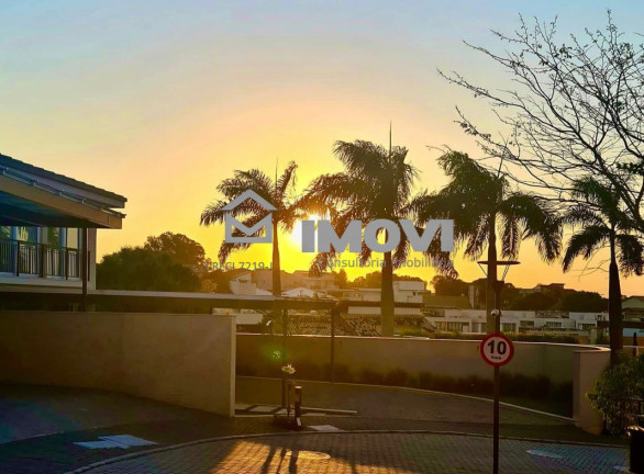 Imagem Casa com 5 Quartos à Venda, 341 m² em Mata Da Praia - Vitória