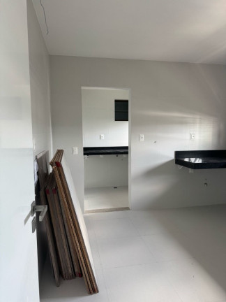 Imagem Imóvel com 4 Quartos à Venda, 220 m² em Alphaville I - Salvador Imagem Imóvel com 4 Quartos à Venda, 220 m² em Alphaville I - Salvador
