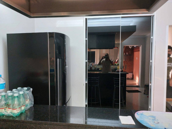 Imagem Sobrado com 3 Quartos à Venda, em Taboão - São Bernardo Do Campo Imagem Sobrado com 3 Quartos à Venda, em Taboão - São Bernardo Do Campo