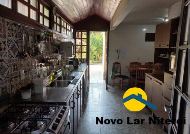 Imagem Casa com 4 Quartos à Venda, 150 m² em Maria Paula - São Gonçalo