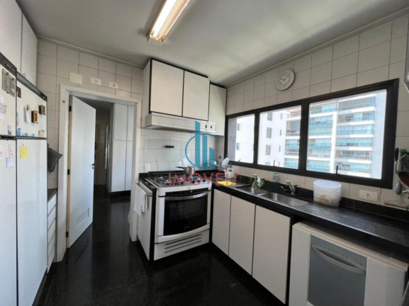 Imagem Apartamento com 4 Quartos à Venda, 220 m² em Itaim Bibi - São Paulo