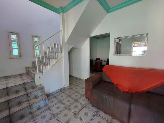 Imagem Casa com 6 Quartos à Venda, 200 m² em Perocão - Guarapari