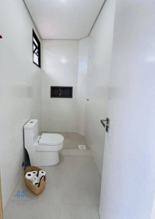Imagem Casa com 4 Quartos à Venda, 288 m² em Canasvieiras - Florianópolis Imagem Casa com 4 Quartos à Venda, 288 m² em Canasvieiras - Florianópolis