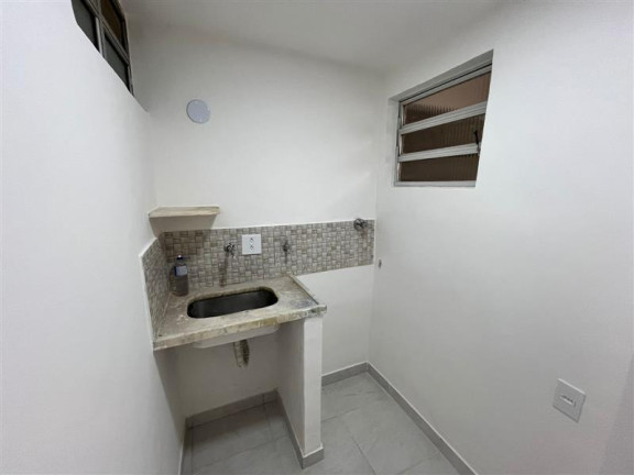 Imagem Kitnet com 1 Quarto à Venda, 30 m² em Liberdade - São Paulo