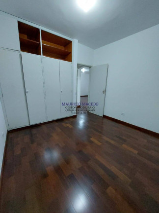 Imagem Casa com 4 Quartos à Venda, 360 m² em Alphaville - Santana De Parnaíba Imagem Casa com 4 Quartos à Venda, 360 m² em Alphaville - Santana De Parnaíba