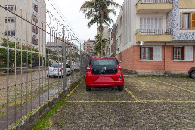 Imagem Apartamento com 3 Quartos à Venda, 99 m² em Menino Deus - Porto Alegre Imagem Apartamento com 3 Quartos à Venda, 99 m² em Menino Deus - Porto Alegre