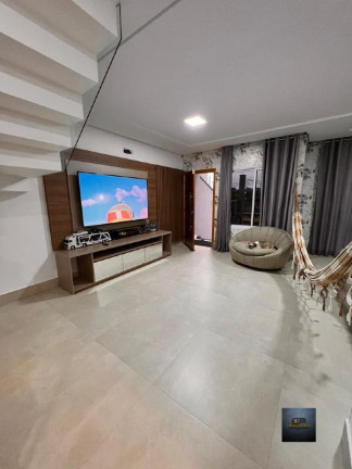 Imagem Casa com 5 Quartos à Venda, 243 m² em Vila Gonçalves - São Bernardo Do Campo Imagem Casa com 5 Quartos à Venda, 243 m² em Vila Gonçalves - São Bernardo Do Campo