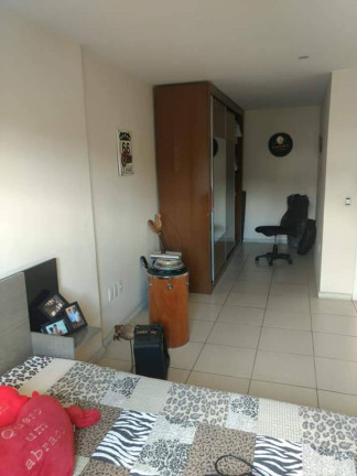 Imagem Casa com 4 Quartos à Venda,  em Perisse - Nova Friburgo