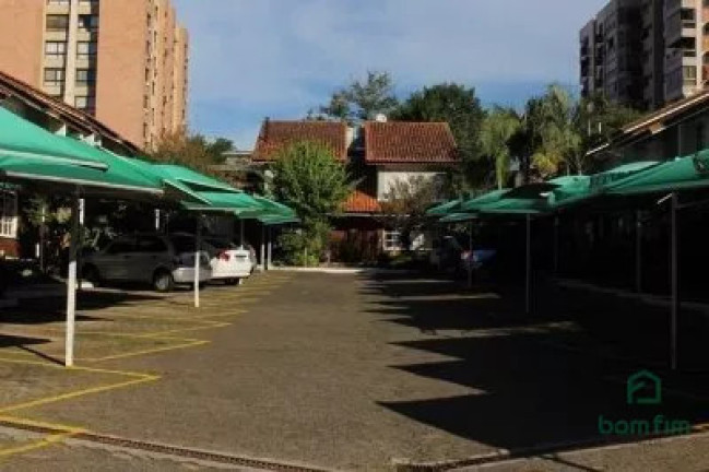 Imagem Casa com 2 Quartos à Venda, 80 m² em Tristeza - Porto Alegre Imagem Casa com 2 Quartos à Venda, 80 m² em Tristeza - Porto Alegre
