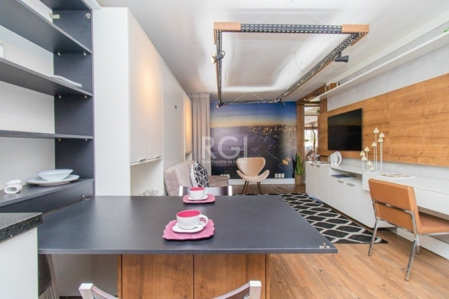 Imagem Imóvel com 1 Quarto à Venda, 31 m² em Jardim Botânico - Porto Alegre
