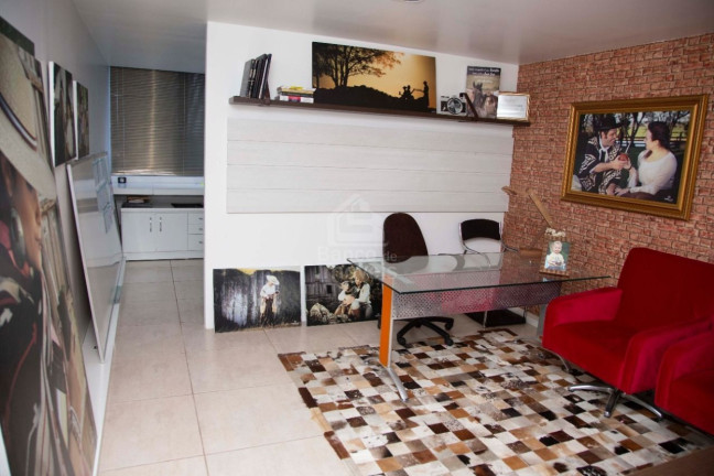 Imagem Sala Comercial à Venda, 104 m² em Centro - Santa Maria Imagem Sala Comercial à Venda, 104 m² em Centro - Santa Maria