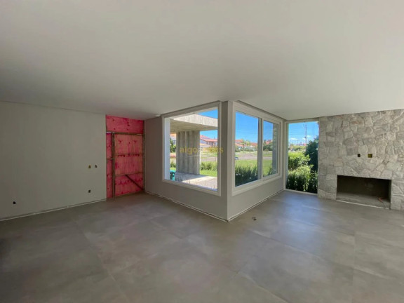 Imagem Casa com 4 Quartos à Venda, 330 m² em Condominio Green Village - Xangri-lá