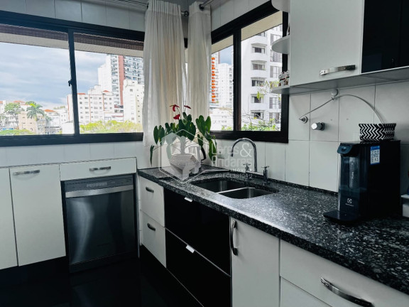 Imagem Apartamento com 4 Quartos à Venda, 207 m² em Aclimação - São Paulo Imagem Apartamento com 4 Quartos à Venda, 207 m² em Aclimação - São Paulo