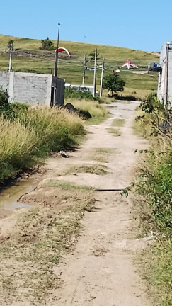 Imagem Terreno à Venda, 250 m² em Santa Cruz - Rio De Janeiro Imagem Terreno à Venda, 250 m² em Santa Cruz - Rio De Janeiro