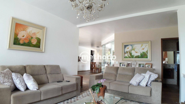 Imagem Casa com 6 Quartos à Venda, 302 m² em Taquaral - Campinas Imagem Casa com 6 Quartos à Venda, 302 m² em Taquaral - Campinas