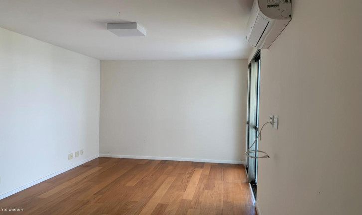Imagem Apartamento com 4 Quartos à Venda, 376 m² em Barra Da Tijuca - Rio De Janeiro