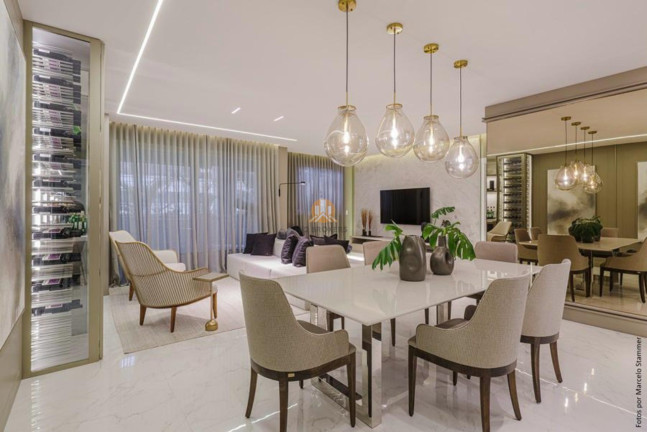 Imagem Imóvel com 3 Quartos à Venda, 152 m² em Juvevê - Curitiba Imagem Imóvel com 3 Quartos à Venda, 152 m² em Juvevê - Curitiba