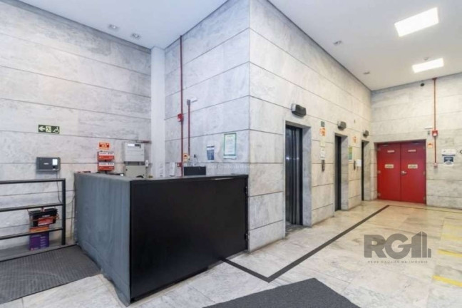 Sala Comercial para Alugar, 390 m² em Centro Histórico - Porto Alegre