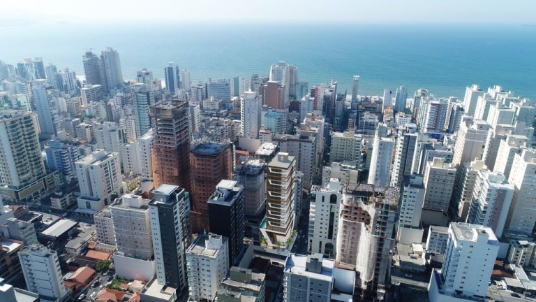 Imagem Apartamento com 3 Quartos à Venda, 150 m² em Meia Praia - Itapema