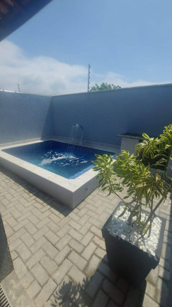 Casa com 3 Quartos à Venda, 125 m² em Balneario Santa Julia - Itanhaém