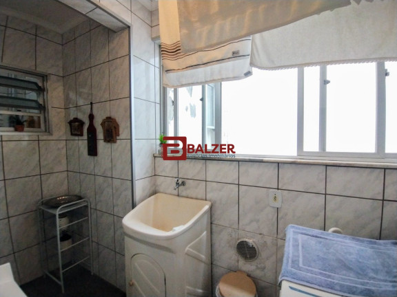Imagem Apartamento com 3 Quartos à Venda, 89 m² em Centro - Florianópolis Imagem Apartamento com 3 Quartos à Venda, 89 m² em Centro - Florianópolis