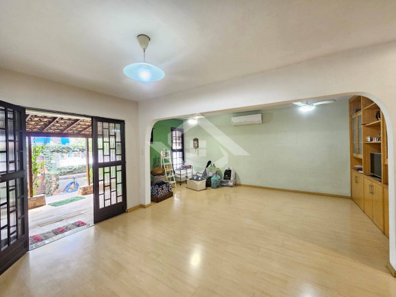 Imagem Casa com 3 Quartos à Venda, 370 m² em Taquara - Rio De Janeiro Imagem Casa com 3 Quartos à Venda, 370 m² em Taquara - Rio De Janeiro