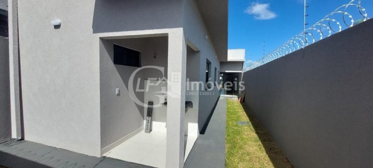 Imagem Casa com 3 Quartos à Venda, 180 m² em Vila Santa Luzia - Campo Grande Imagem Casa com 3 Quartos à Venda, 180 m² em Vila Santa Luzia - Campo Grande